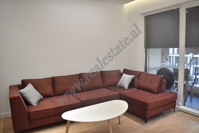 Apartament 3+1 me qira ne Rezidencen Grand Park tek Fusha Aviacionit ne Tirane.
Pozicionohet ne kat